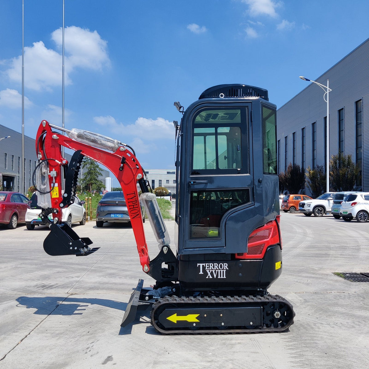 TYPHON TERROR XVIII Prestige 2 Ton Mini Excavator, KUBOTA Diesel Engine
