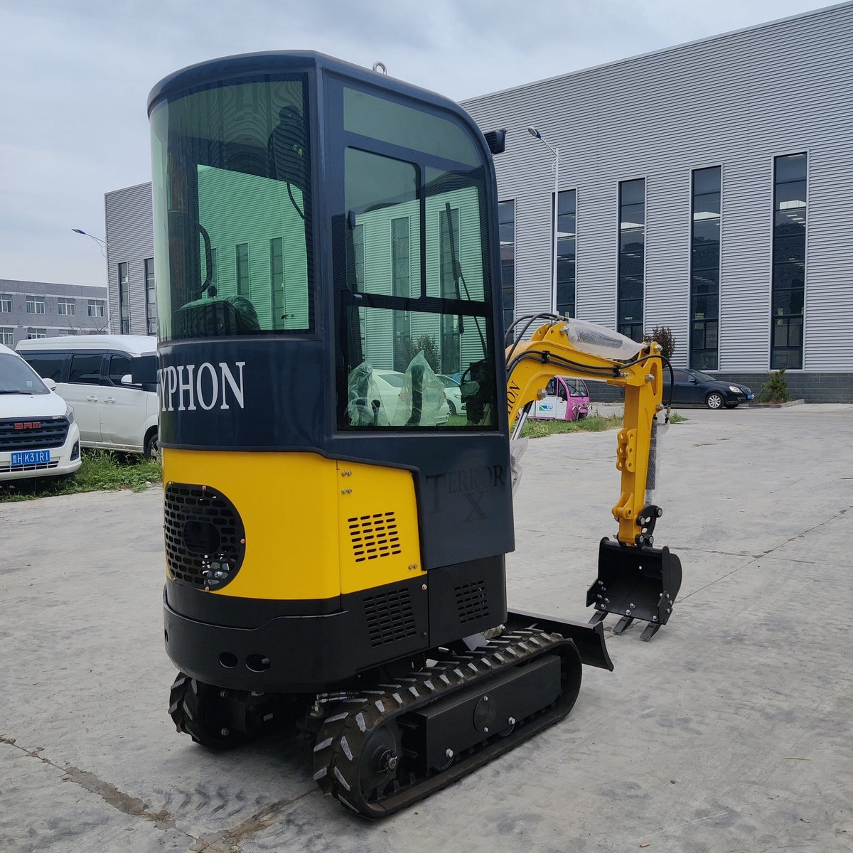 TYPHON Terror X Mini Excavator – 2,500lb Trench Digger with Cabin, 380mm Wide Bucket